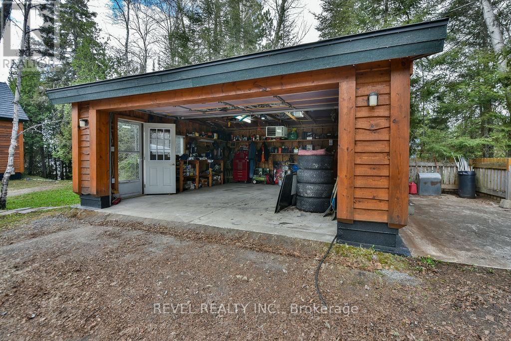 15 KEEFER LAKE ROAD - 37
