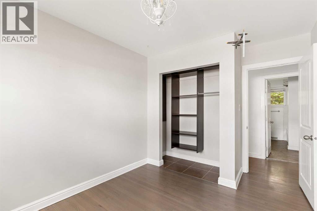 5615 20 Street SW - 10