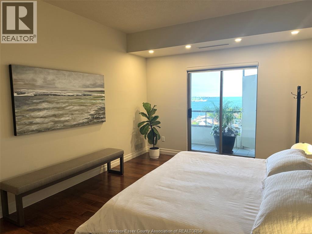#1103 5151 RIVERSIDE DRIVE East - 21
