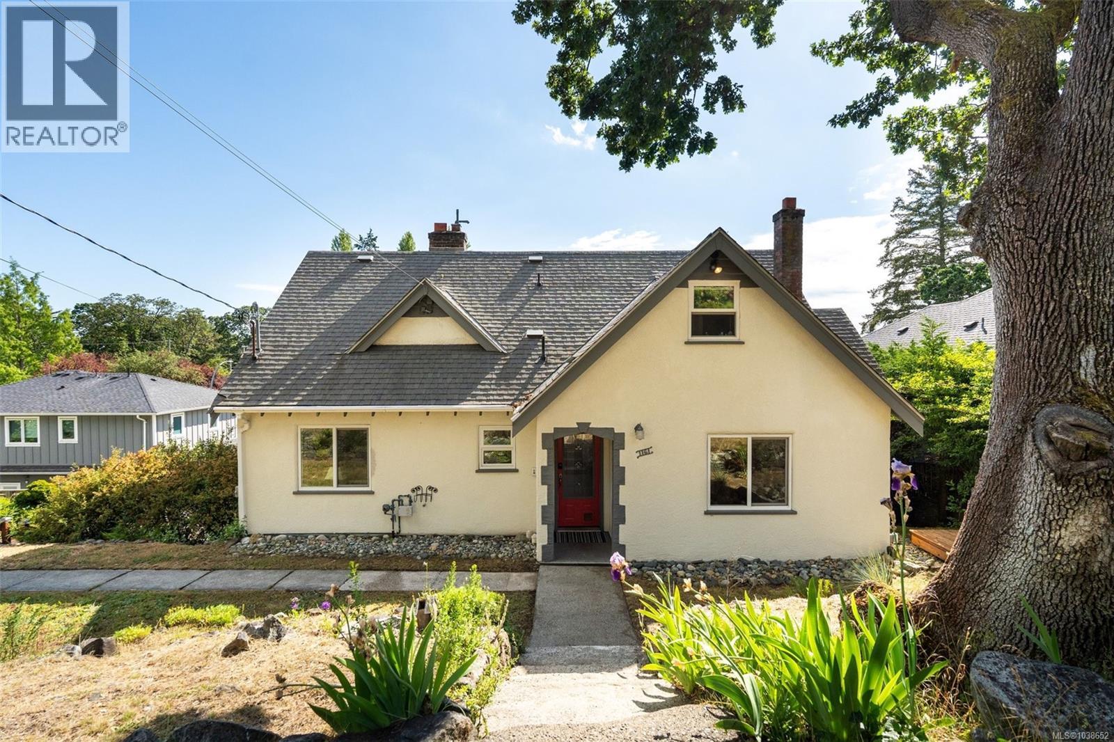 1161 Clovelly Terrace - main photo
