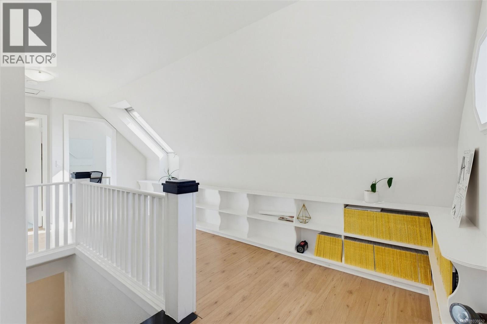 1161 Clovelly Terr - 22