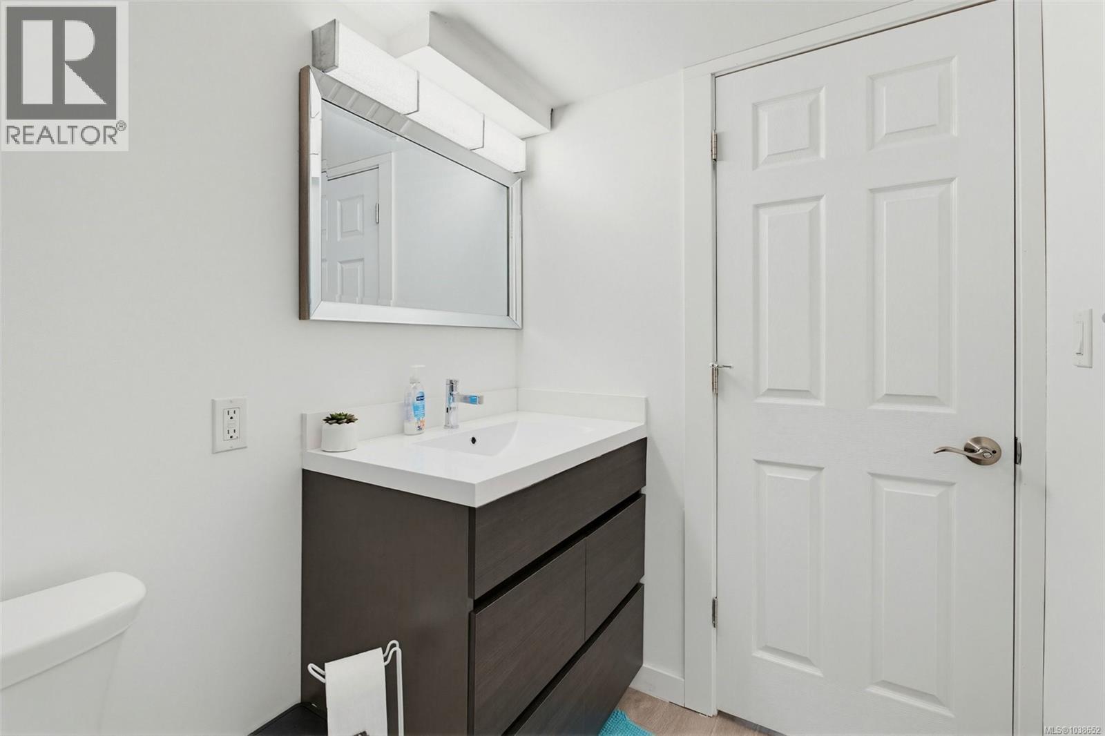 1161 Clovelly Terr - 31