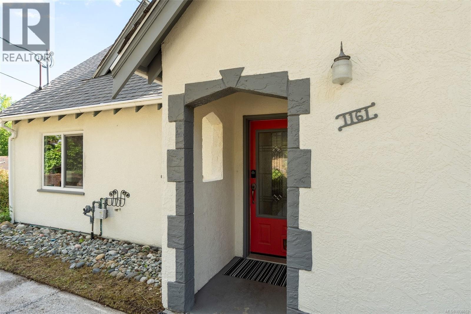 1161 Clovelly Terr - 4