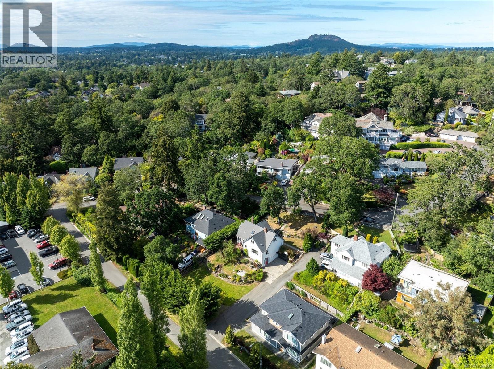 1161 Clovelly Terr - 49