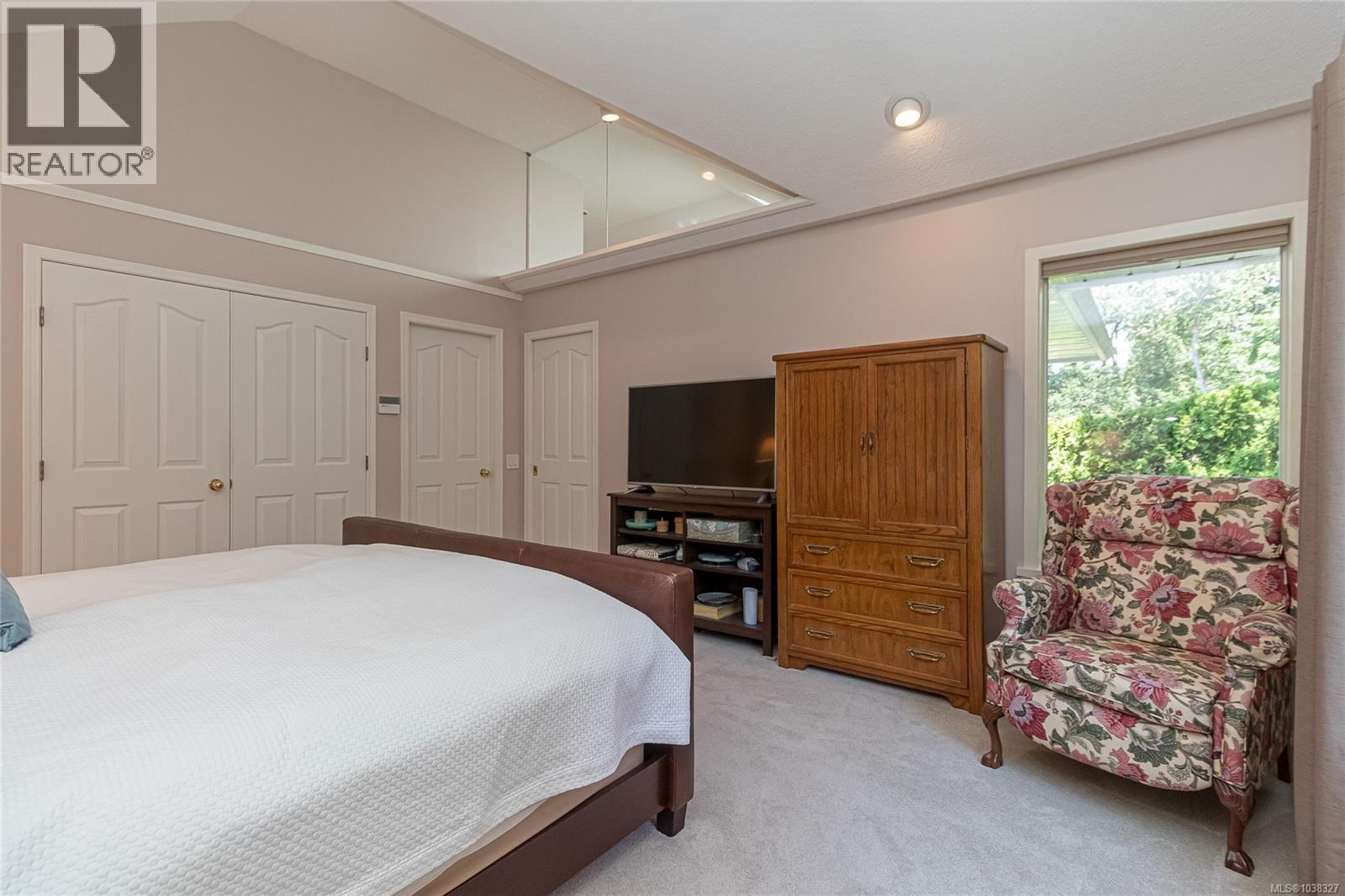 833 Royal Wood Pl - 26