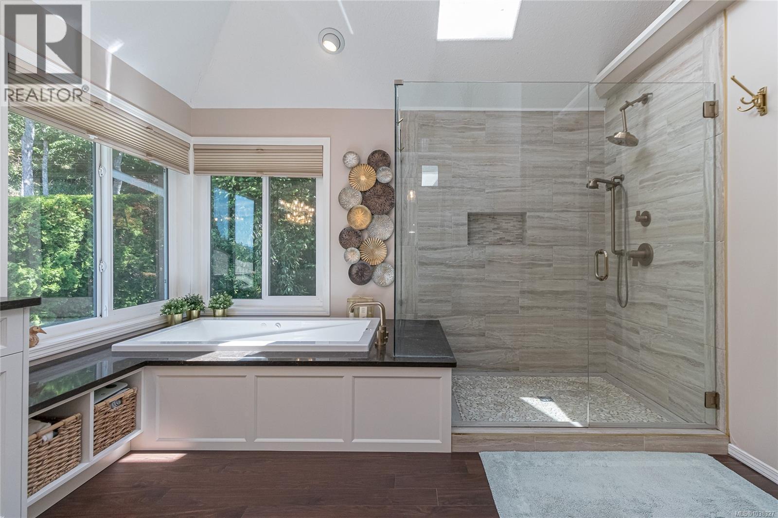 833 Royal Wood Pl - 31