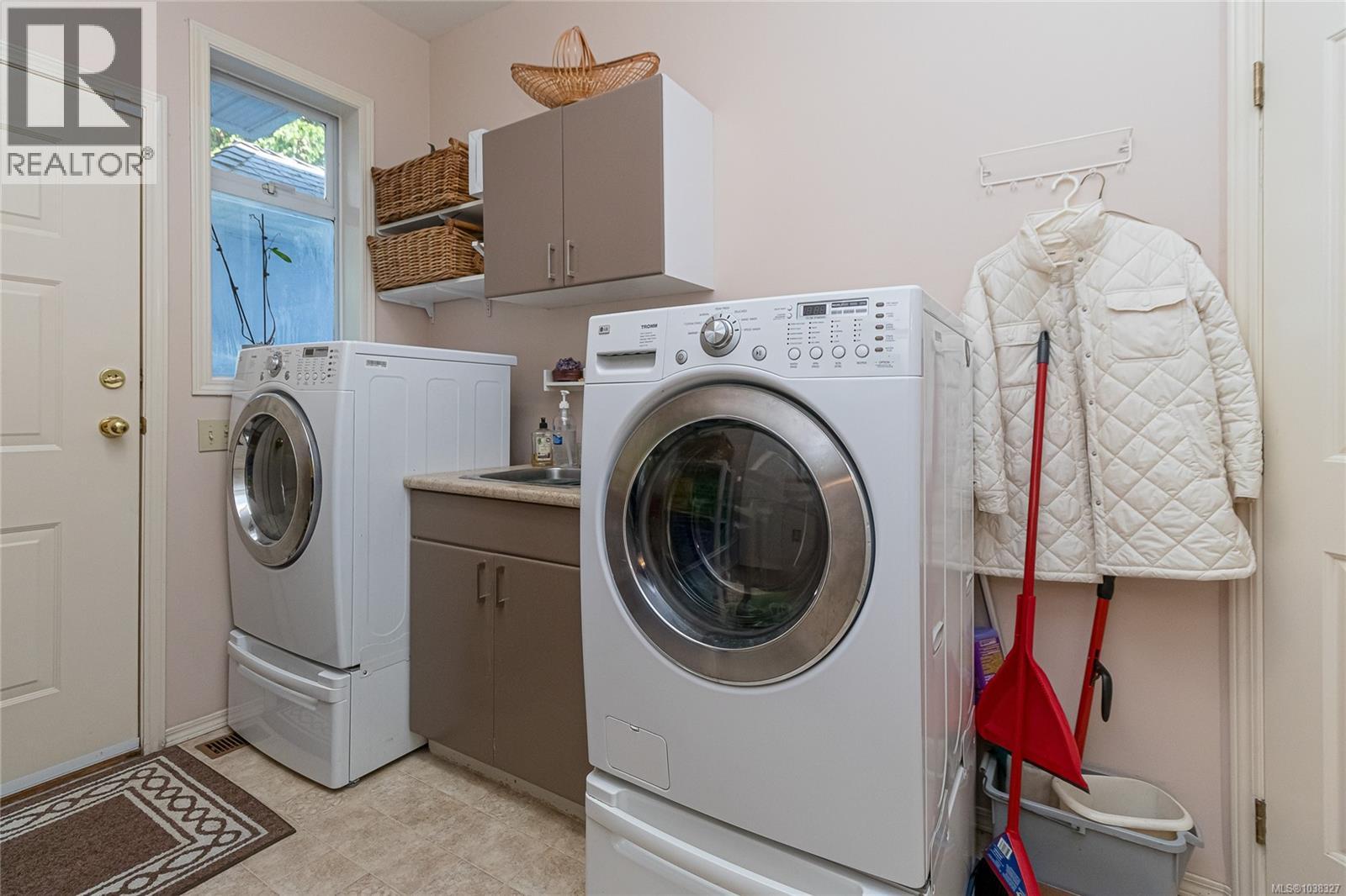 833 Royal Wood Pl - 46