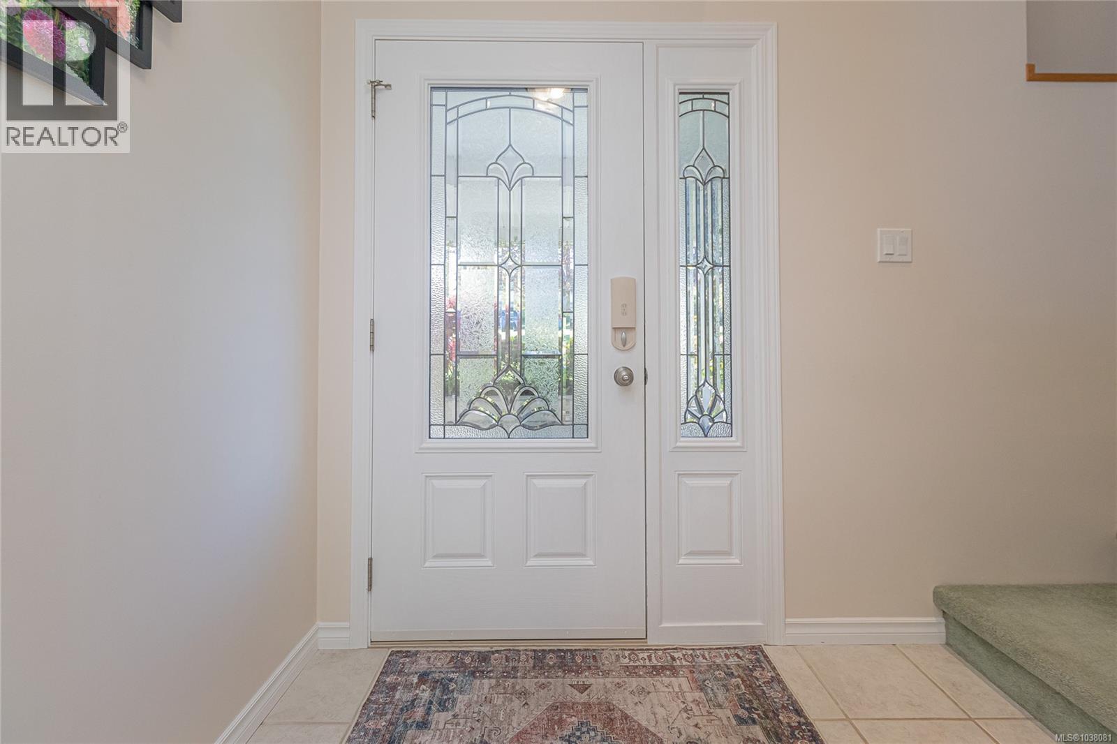 544 Riel Pl W - 5