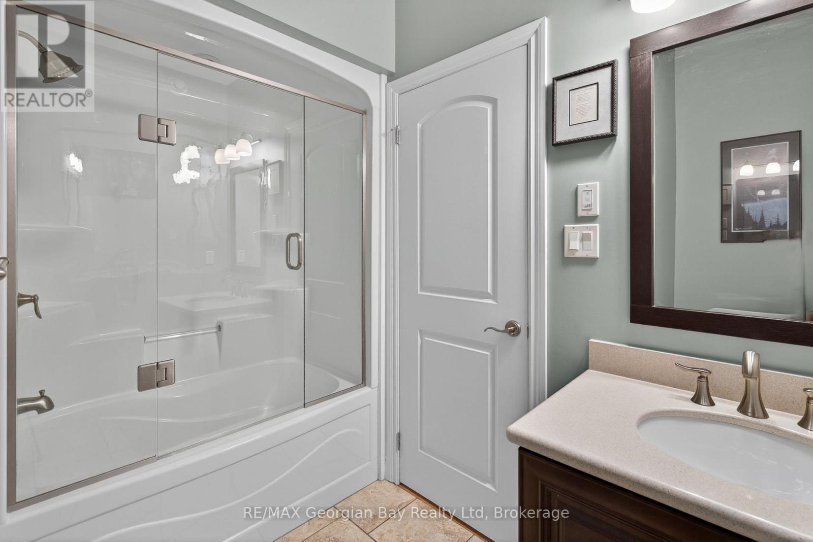 656 ABERDEEN BOULEVARD - 16