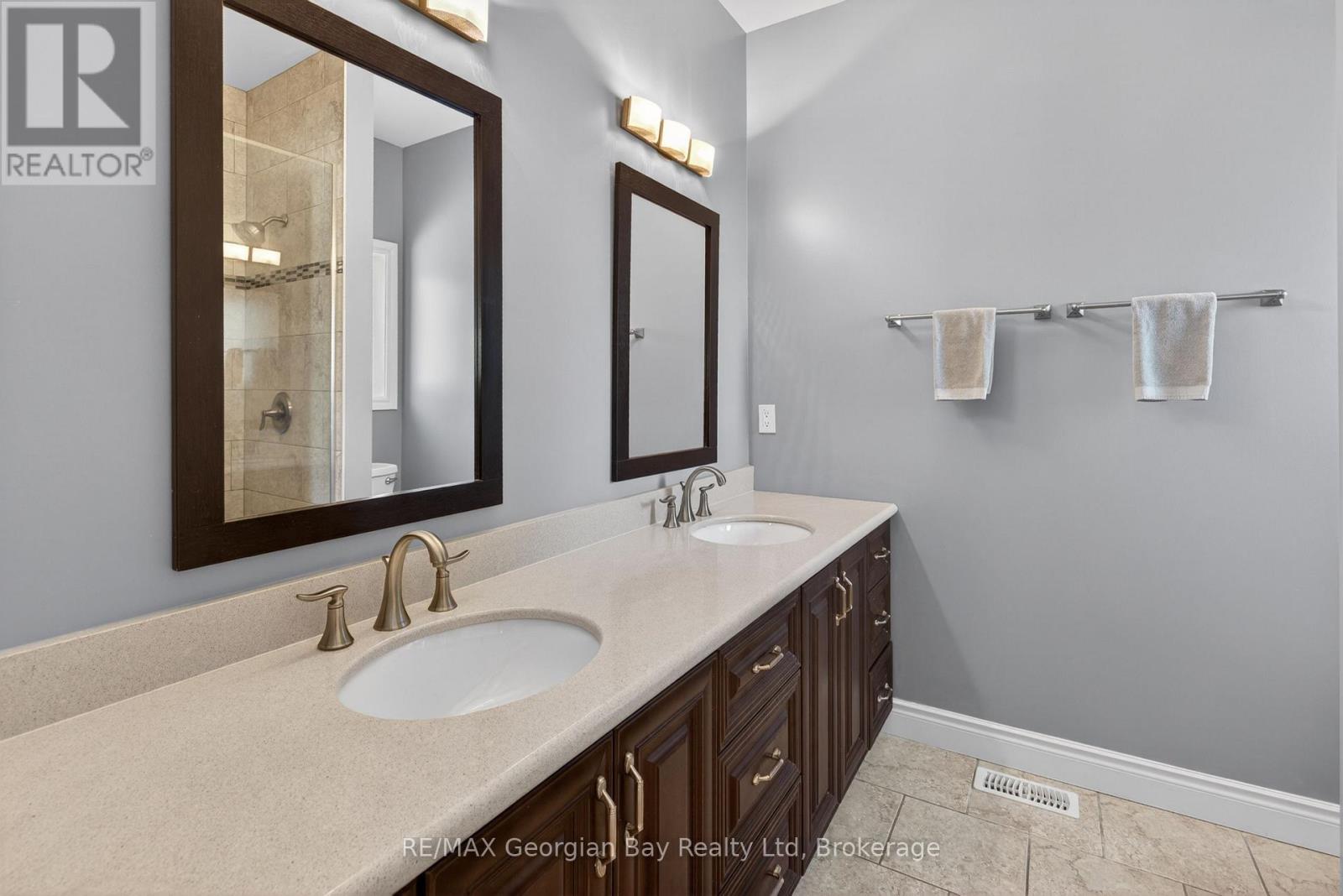 656 ABERDEEN BOULEVARD - 20
