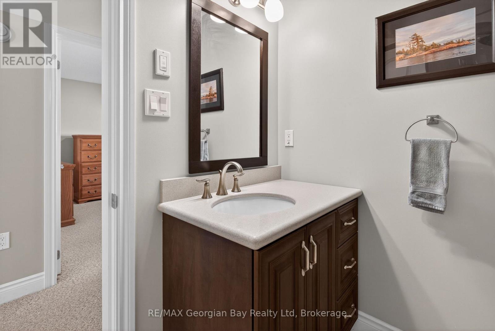 656 ABERDEEN BOULEVARD - 25