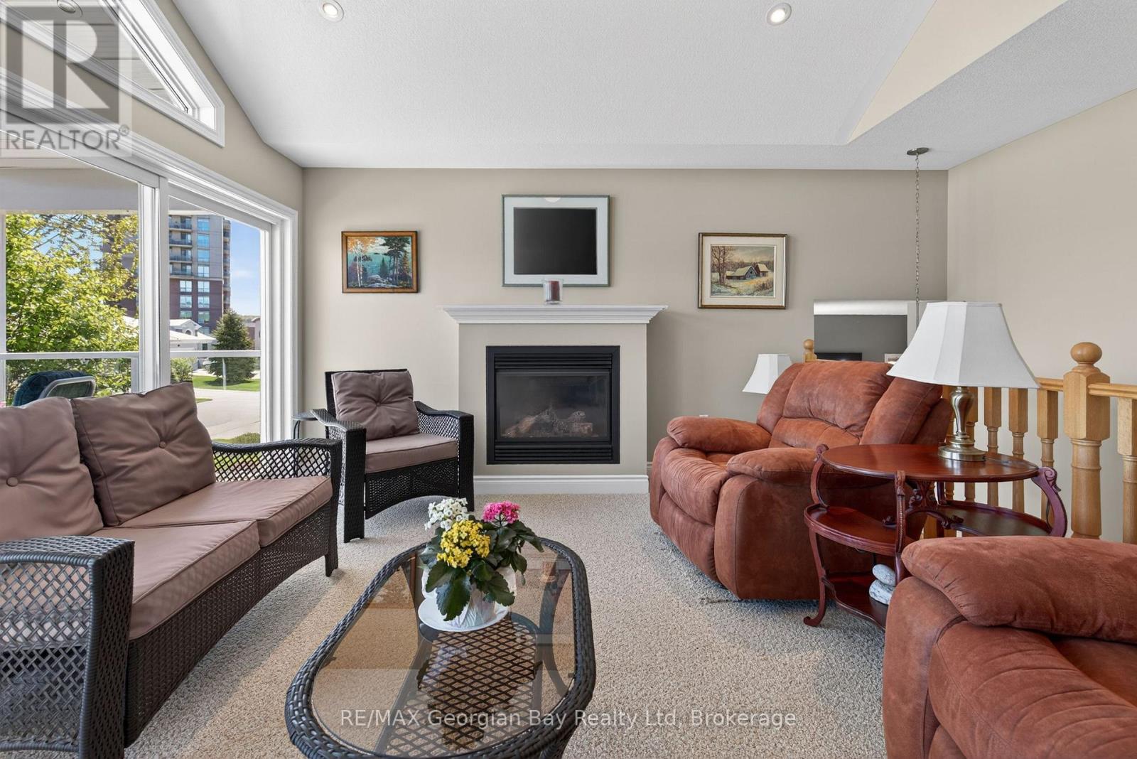 656 ABERDEEN BOULEVARD - 29