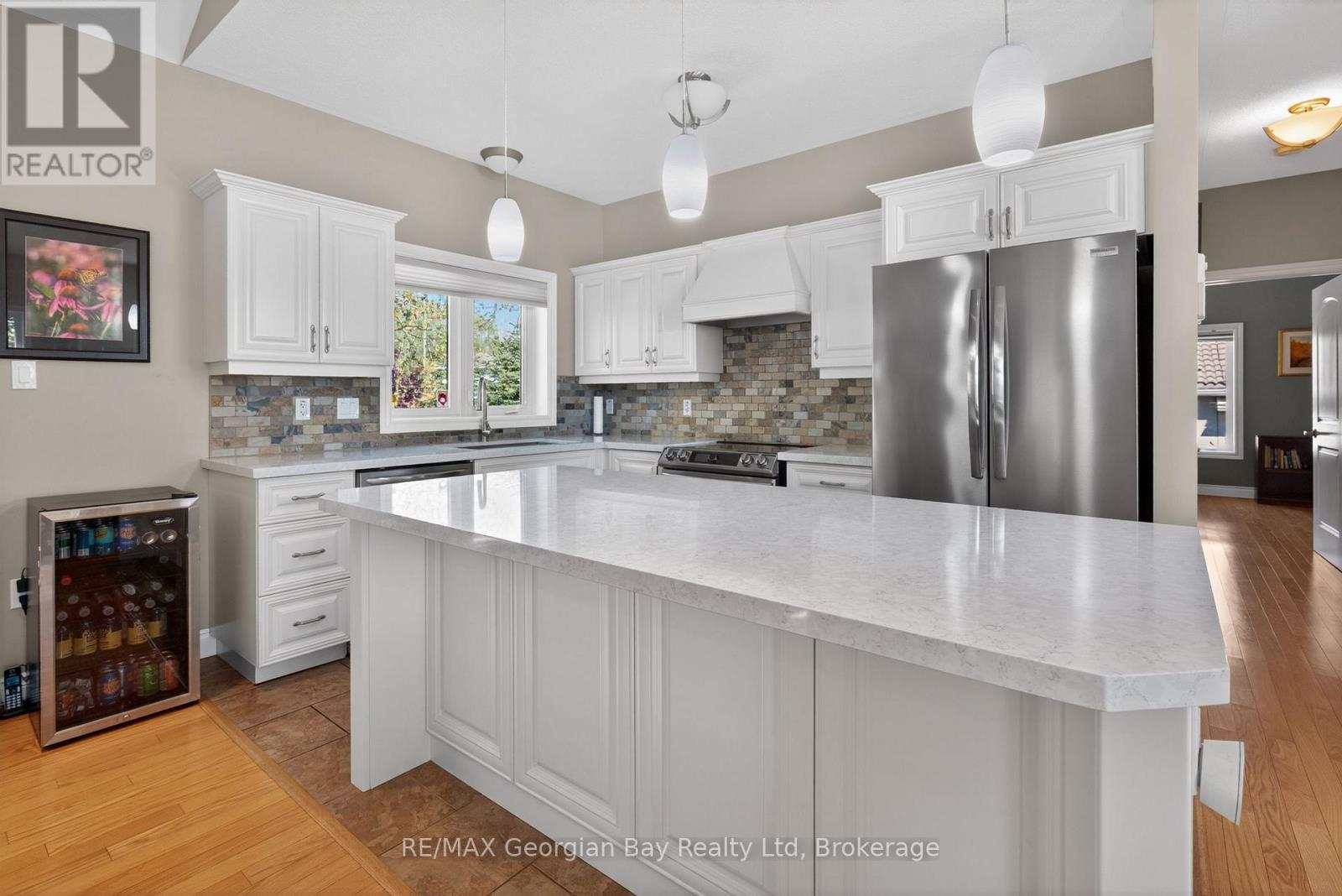 656 ABERDEEN BOULEVARD - 6