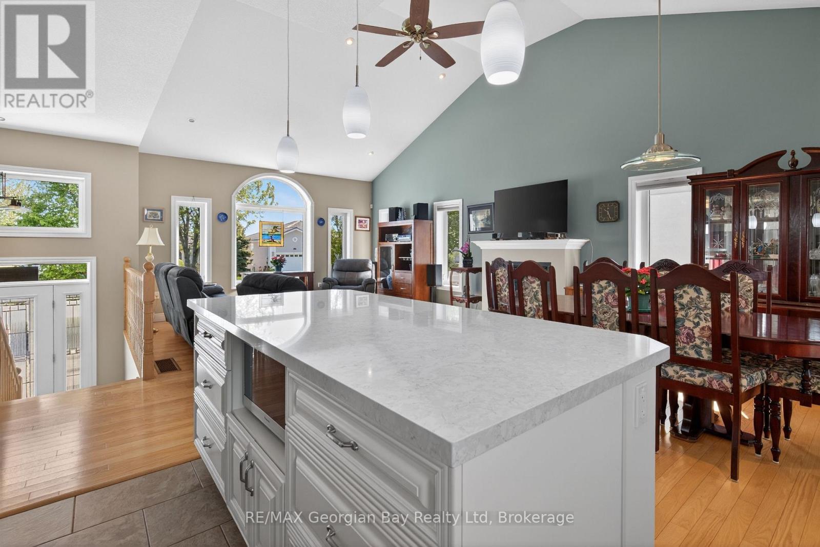 656 ABERDEEN BOULEVARD - 9