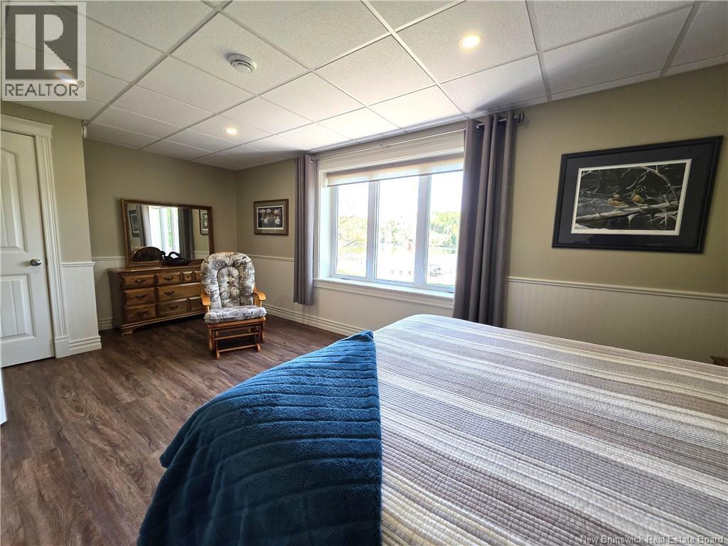 19 Ferris Road - 32