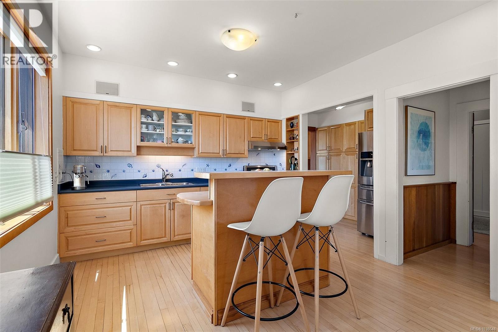 474 Foster St - 7