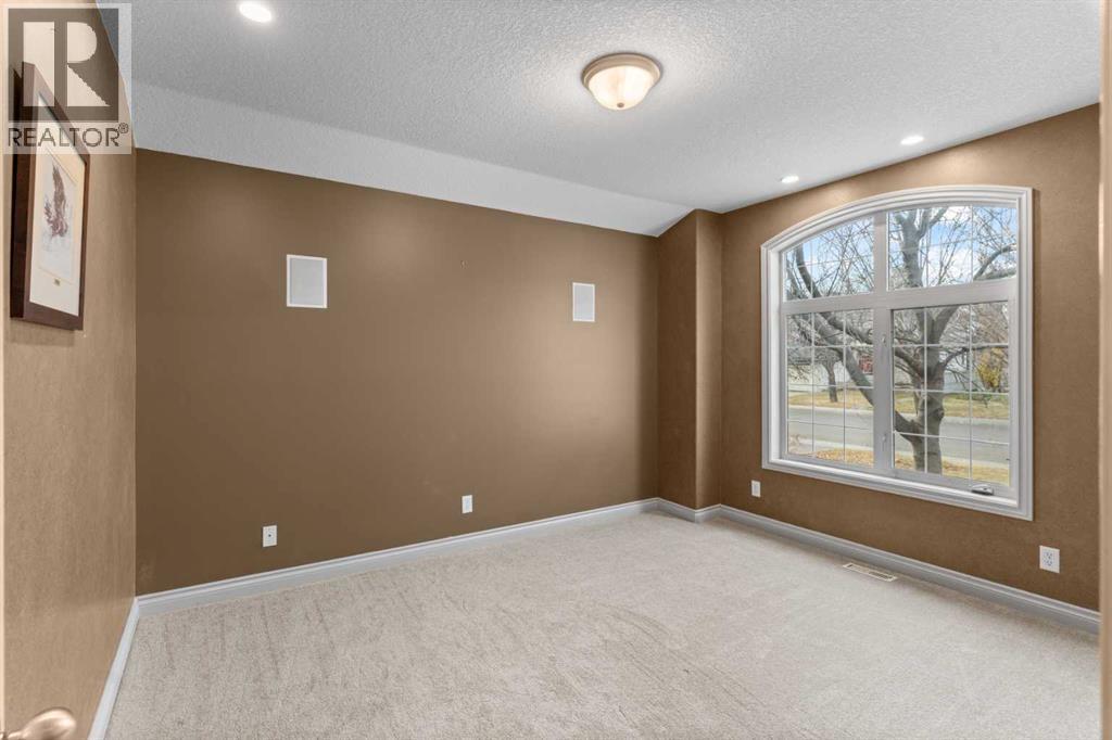 938 Panorama Hills Drive NW - 22