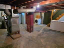 263 Griffin Street, Treherne, MB R0G2V0 Photo 28