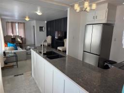 263 Griffin Street, Treherne, MB R0G2V0 Photo 9