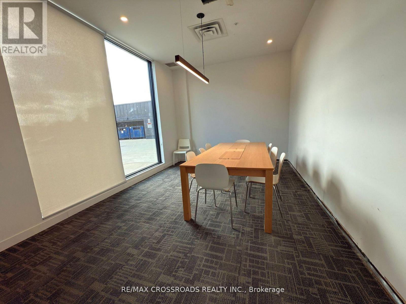 #5 1720 SIMCOE STREET N - 19