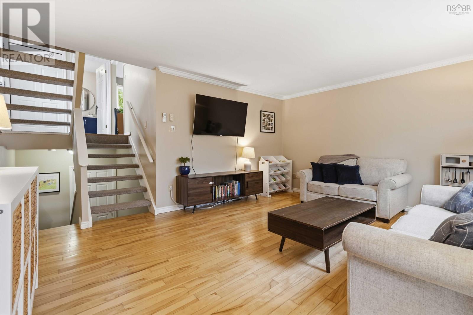 Property 3 of 29 of 19 Theakston Avenue