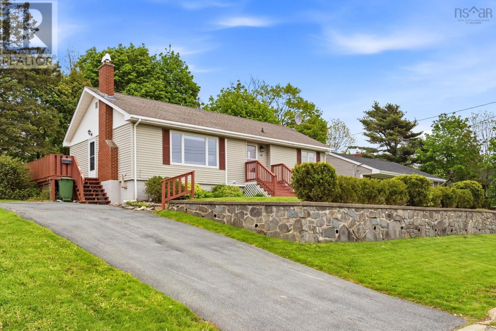 Property 32 of 33 of 13 Belle Vista Drive