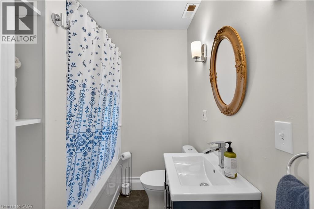 125 BALSAM Avenue S - 29