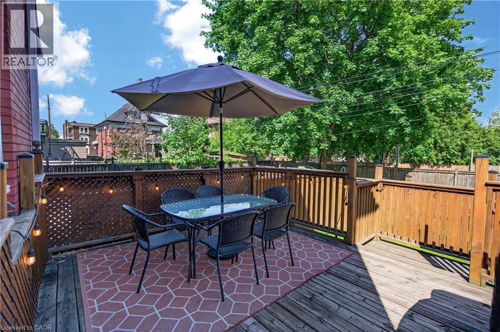 125 BALSAM Avenue S - 40