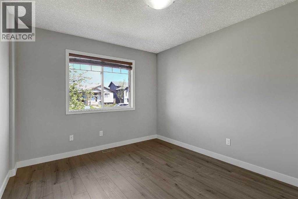 11261 75A Avenue - 9