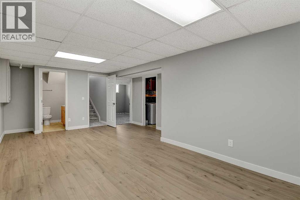 11261 75A Avenue - 15