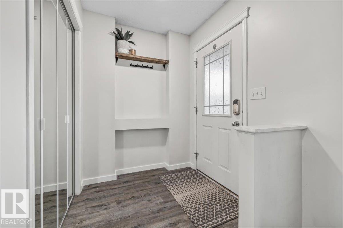 12122 17 AV SW - 5