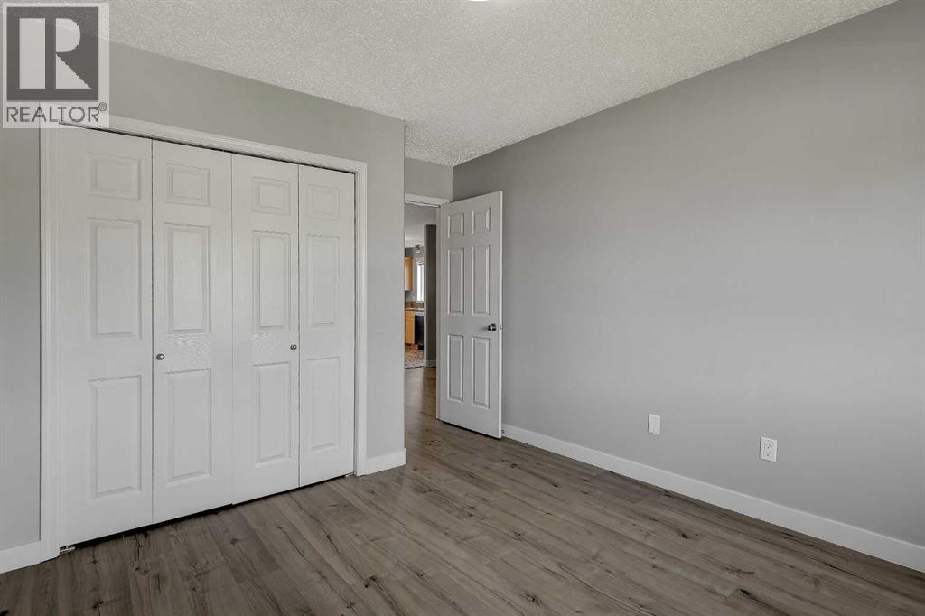 11261 75A Avenue - 8