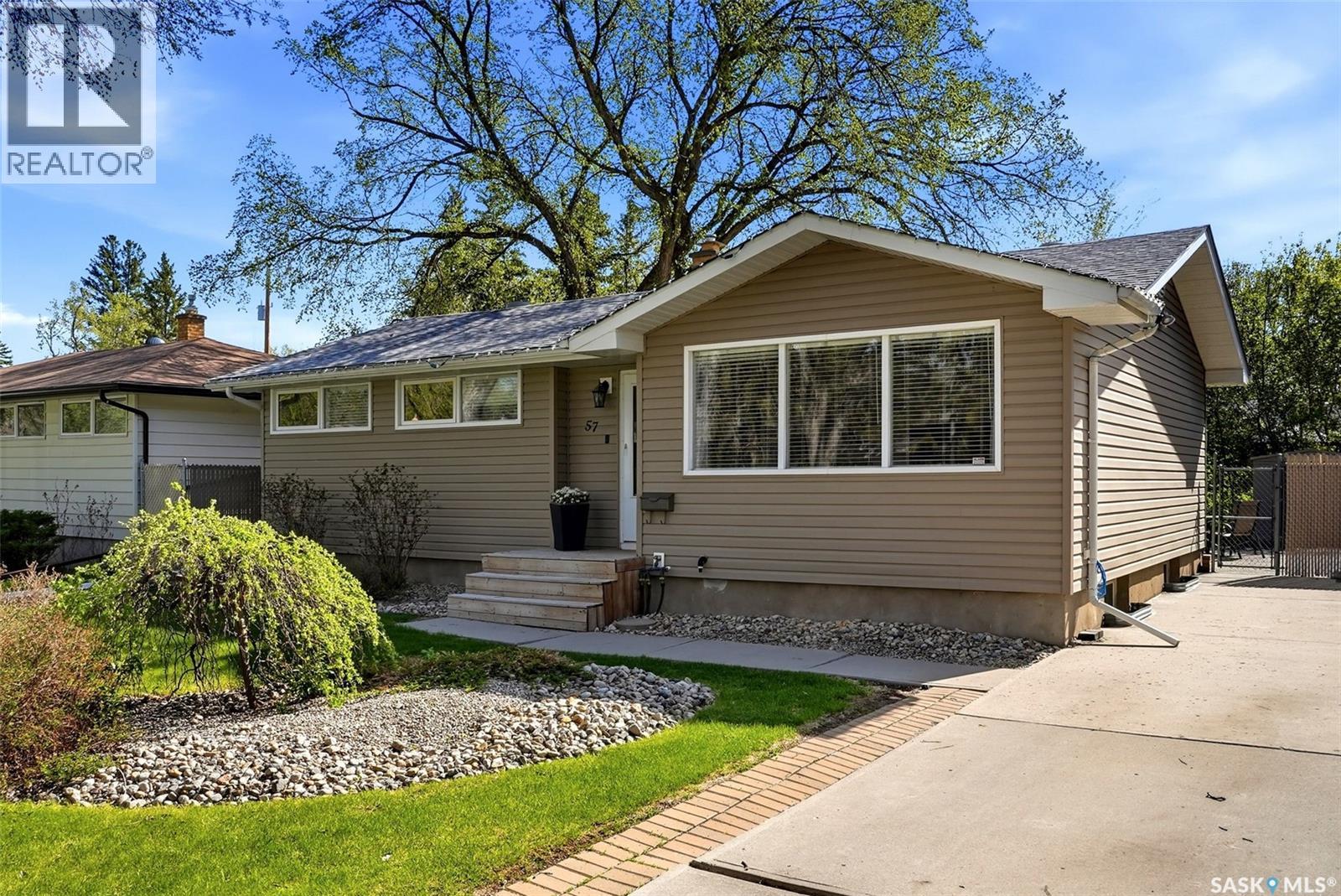 57 FLAMINGO CRESCENT - Image 2