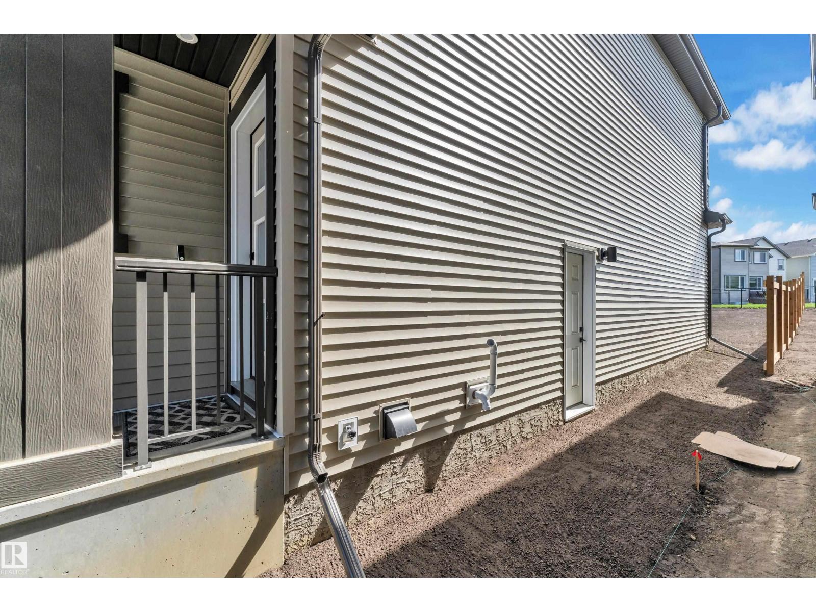 1538 GRANT WY NW NW - 38