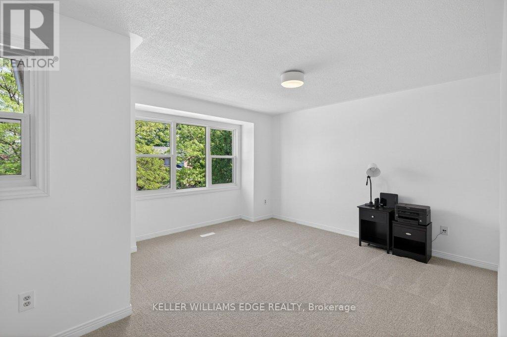 2084 WILLIAM O'CONNELL BOULEVARD - 23