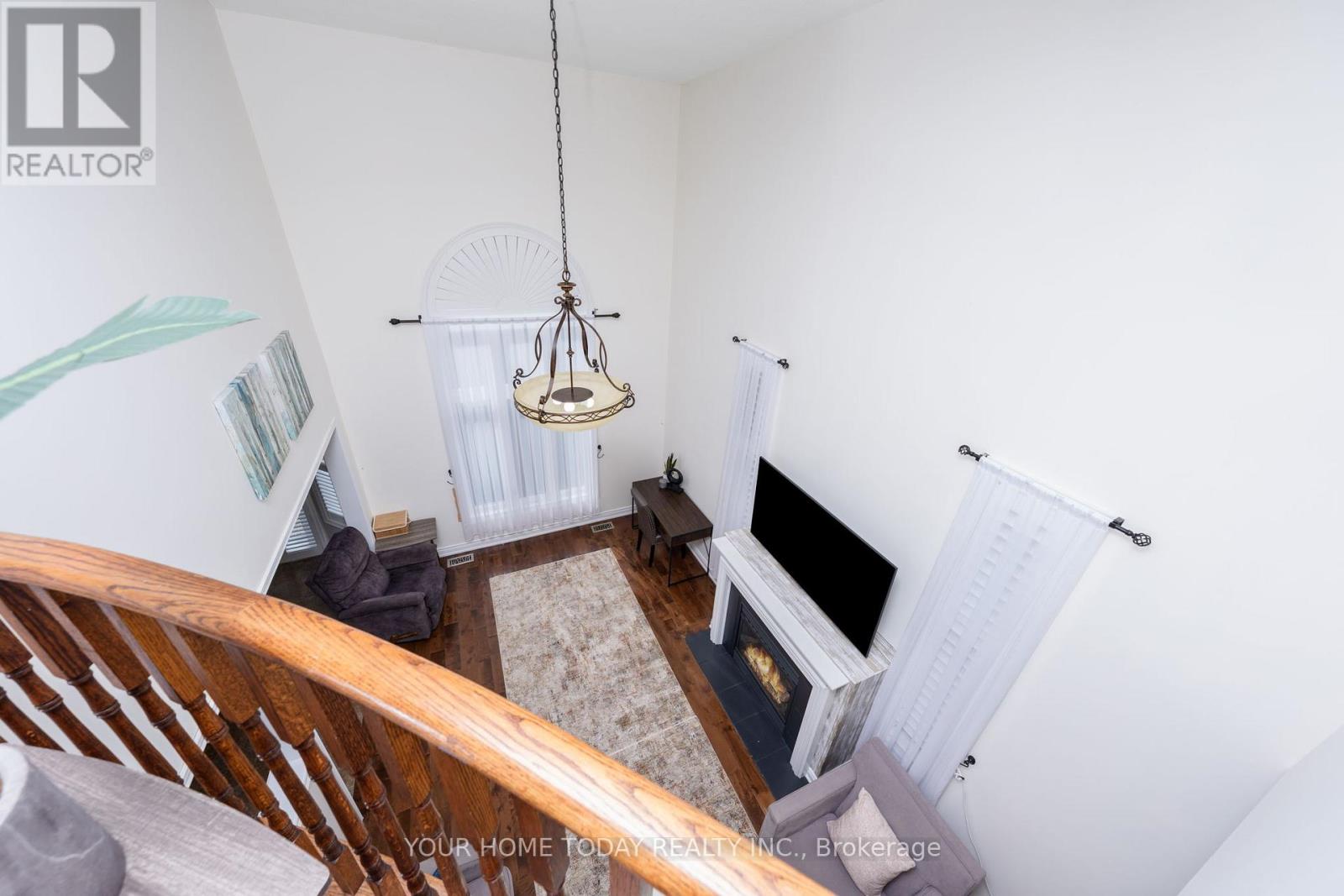 49 MILLER DRIVE - 20