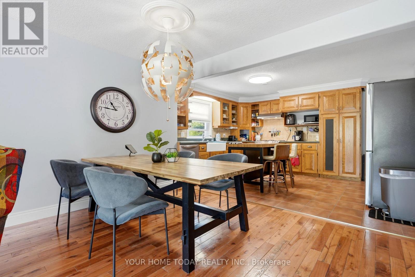 70 MAPLE AVENUE - 13