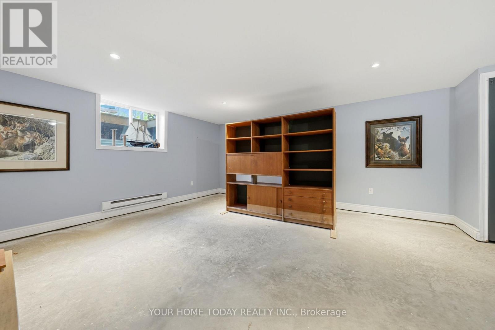 70 MAPLE AVENUE - 24