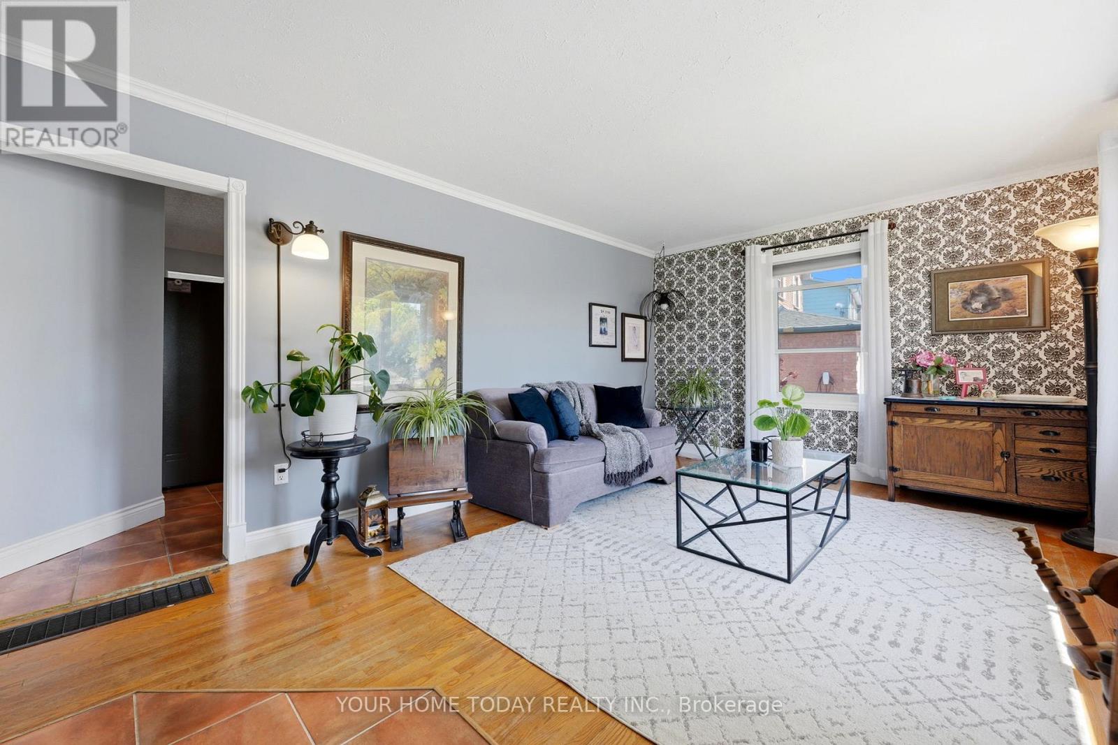 70 MAPLE AVENUE - 6