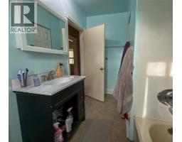 2533 Columbia Avenue, Castlegar, BC V1N2X4 Photo 36