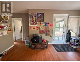 2533 Columbia Avenue, Castlegar, BC V1N2X4 Photo 23