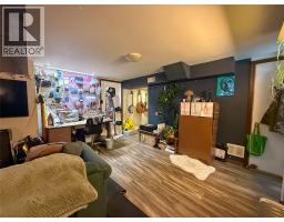 2533 Columbia Avenue, Castlegar, BC V1N2X4 Photo 52