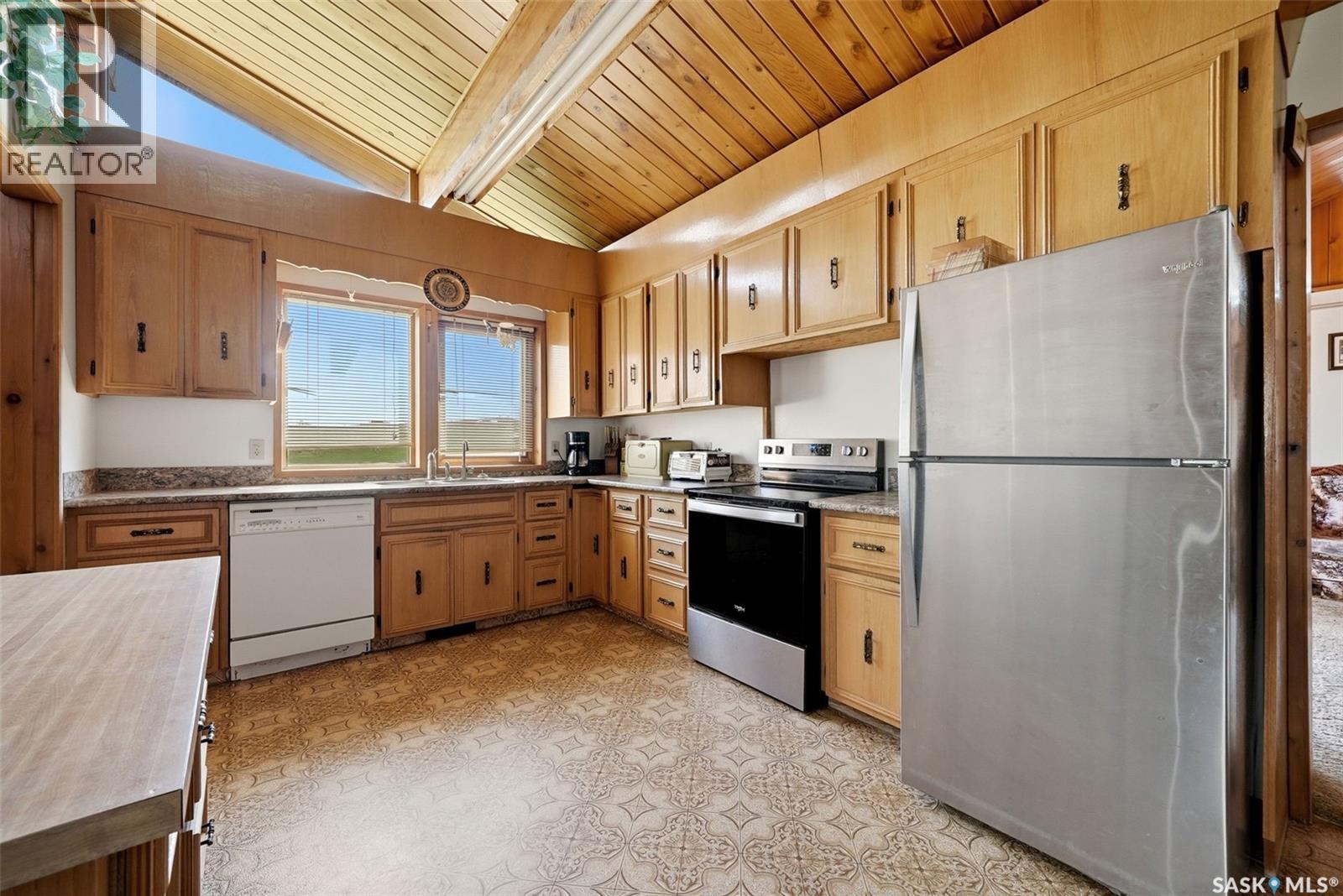 45 Miller CRESCENT E - 11