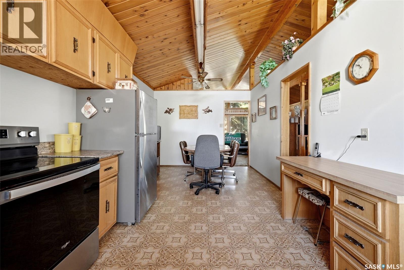 45 Miller CRESCENT E - 14