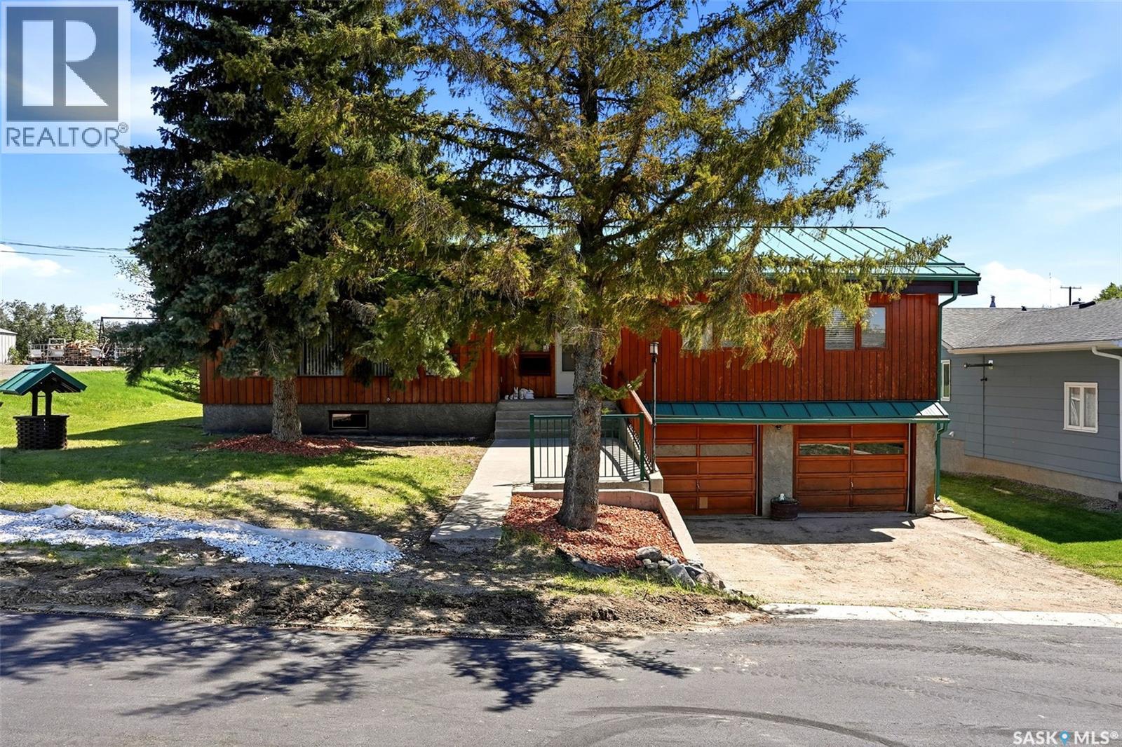 45 Miller CRESCENT E - 2