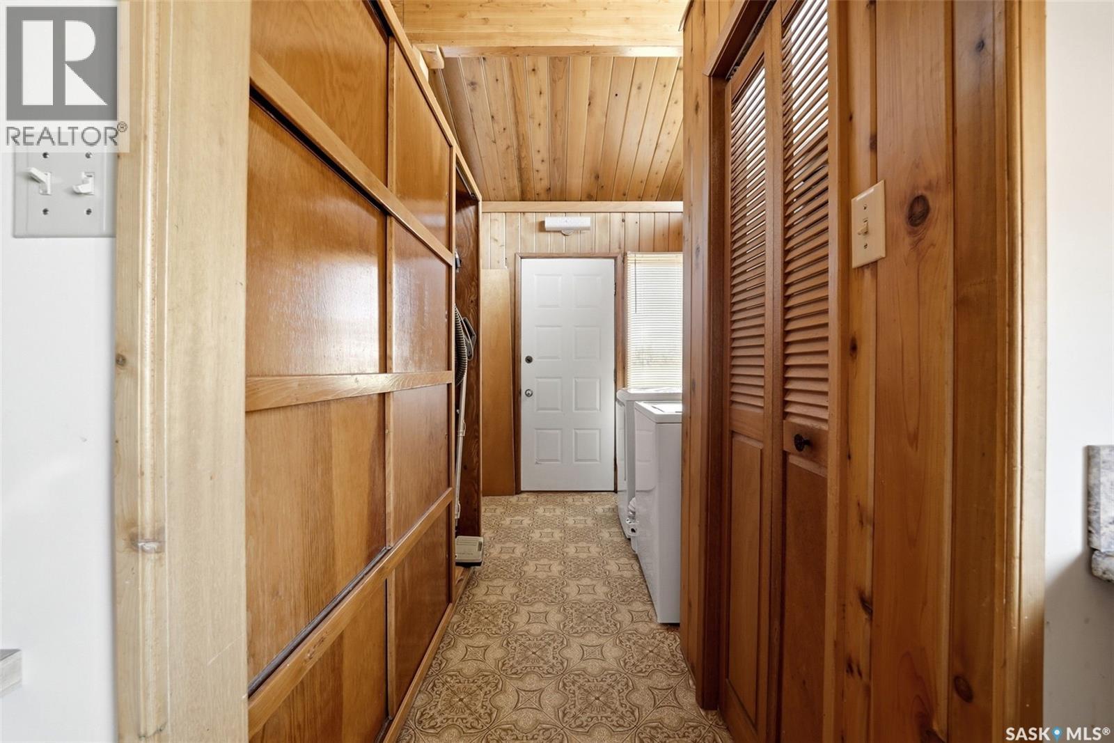 45 Miller CRESCENT E - 30