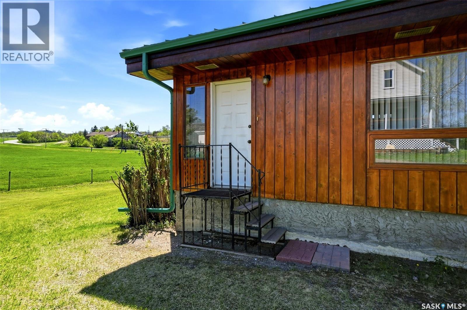 45 Miller CRESCENT E - 53