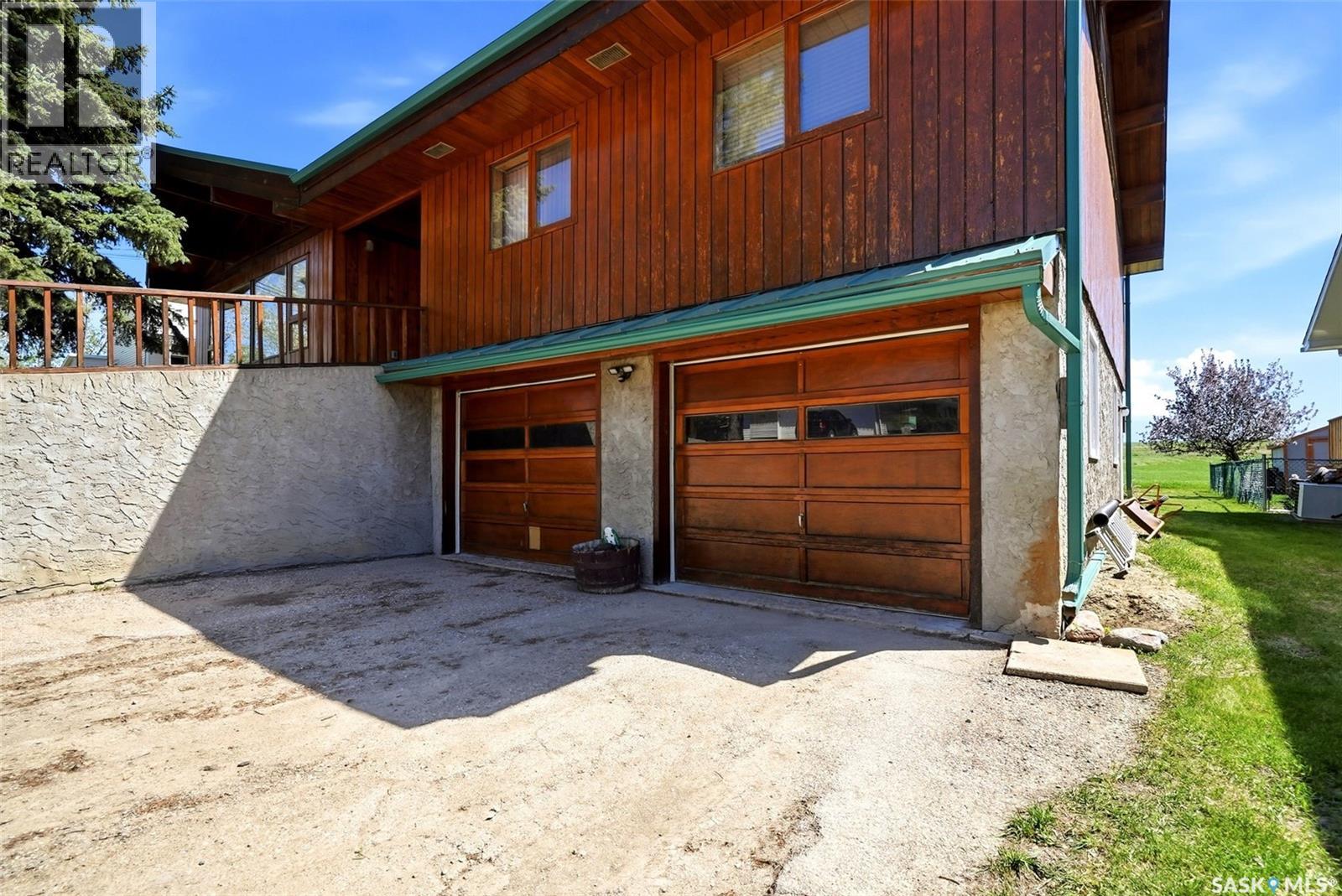 45 Miller CRESCENT E - 54