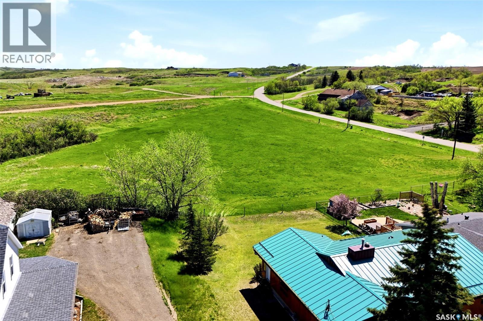 45 Miller CRESCENT E - 58