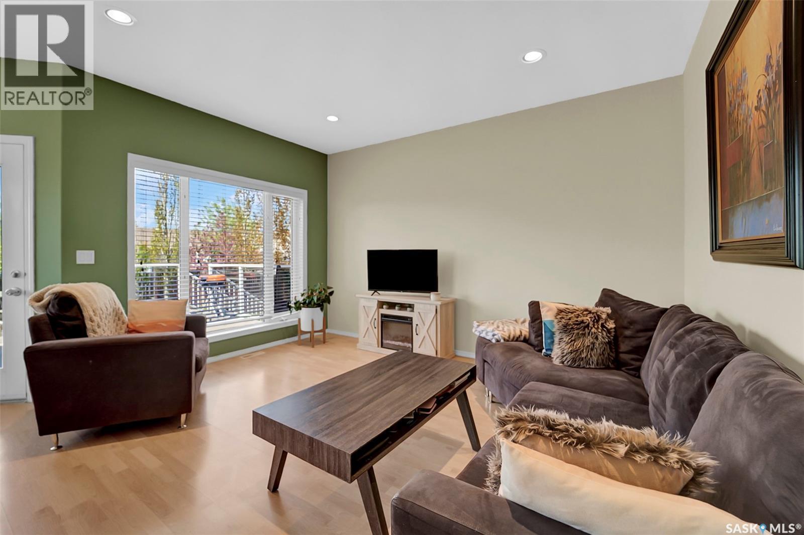 729 Grabowski CRESCENT - 4